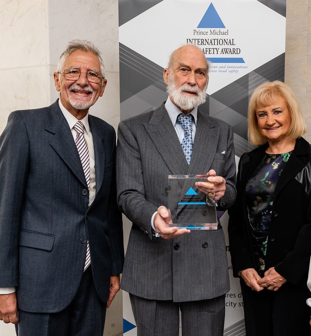 Luchemos por la Vida recibió el Premio Príncipe Michael 